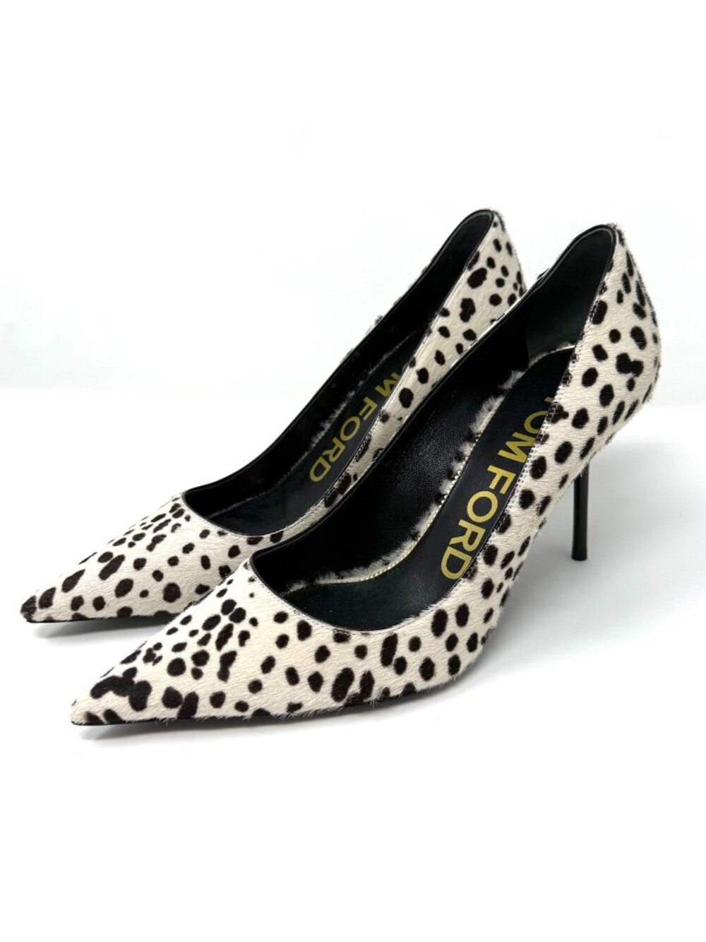 TOM FORD Black and White Spotted Pony Hair Point Toe Stiletto Pumps sz 38.5